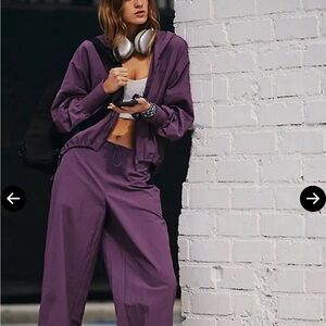 Home Game Set by Free People Movement in Black Tea